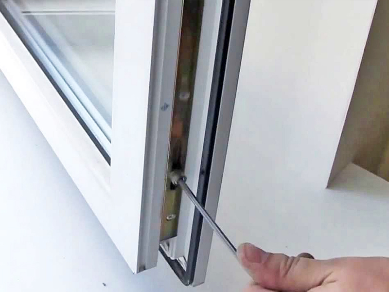 Профессиональная регулировка окон. Быстро, качественно и недорого Профессиональная регулировка окон. Быстро, качественно и недорого