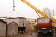 Москвичи получат компенсации за сносимые в ходе строительства дорог хозпостройки